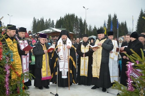 Освячення води на Буковелі .(ФОТО)